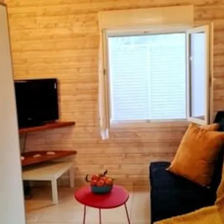 Petite Maison Bois Cosy Dans Un Ecrin De Verdure